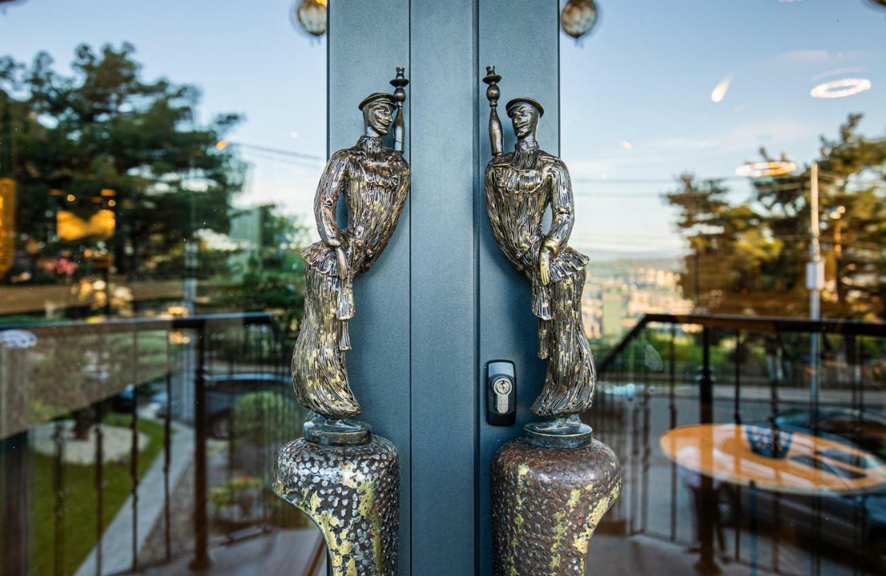 Hotel Adamo Tbilisi Exterior photo